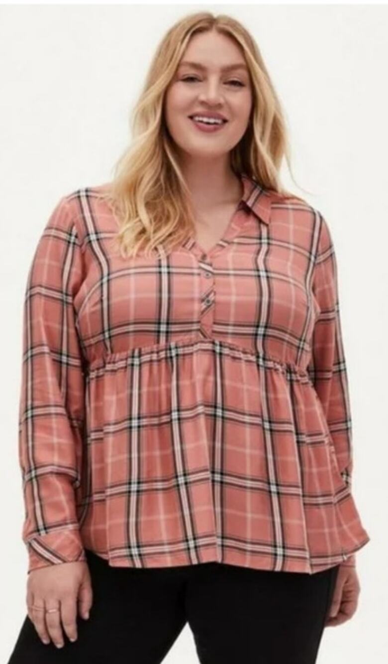 Torrid 4 Women 4x Peach Pink Plaid Twill Peplum Shirred Waist Blouse Shirt